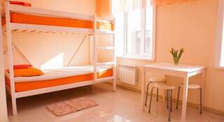 Гостиница Хостел Марко Поло Иркутск Кровать в общем 8-местном номере для женщин-1